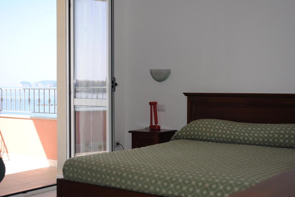 Guest House Sea Rooms อาลเกโร ห้อง รูปภาพ
